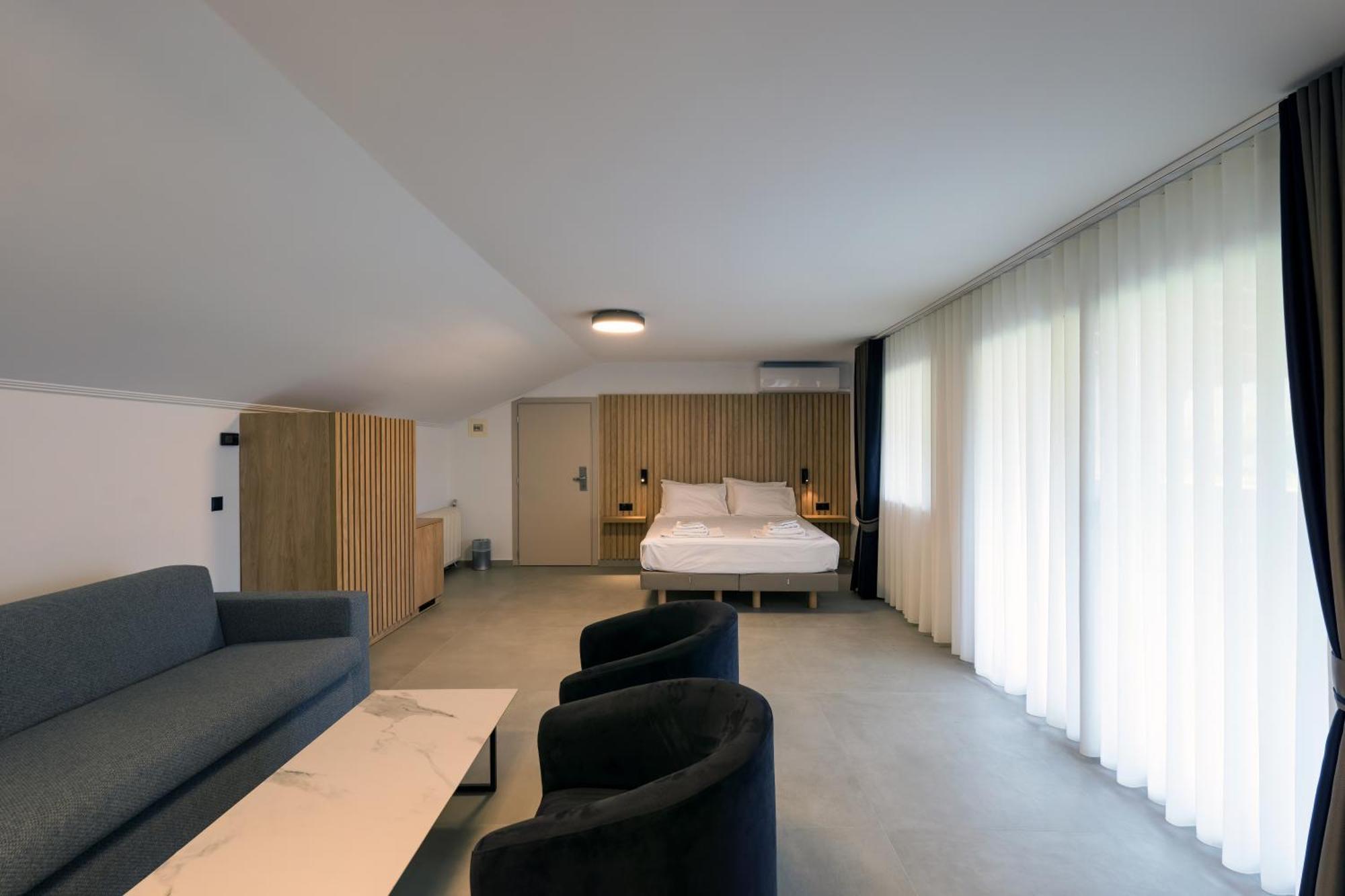 Hotel Agistro Ángistron Exteriör bild