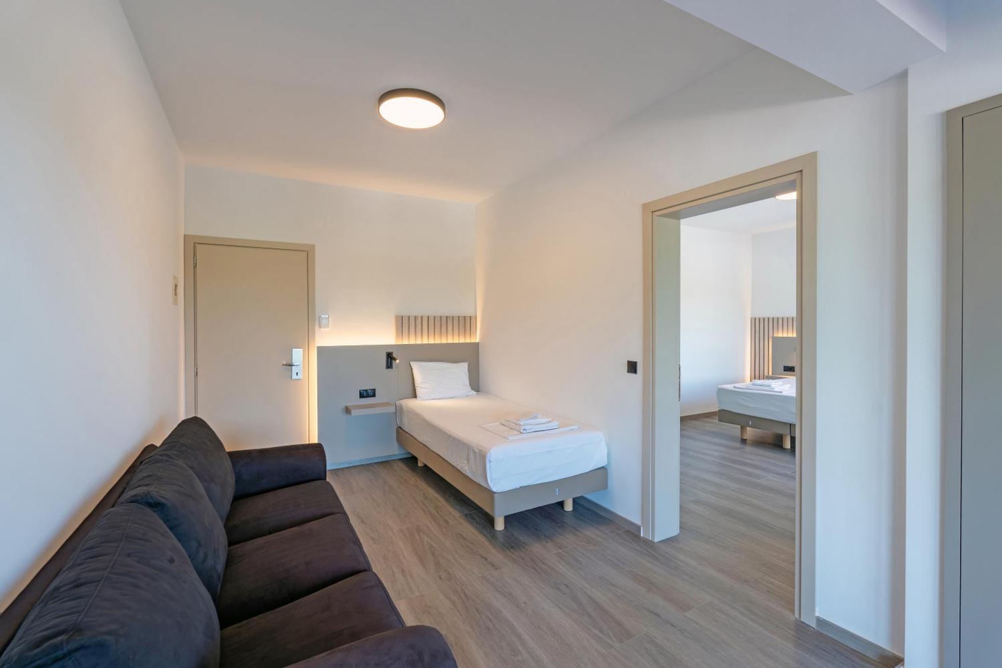 Hotel Agistro Ángistron Exteriör bild