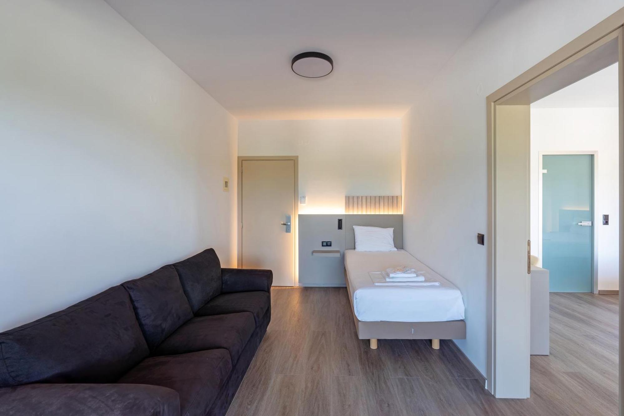 Hotel Agistro Ángistron Exteriör bild